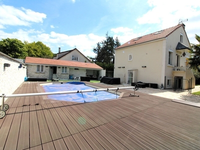Maison 6 pièces de 124 m² à La Houssaye-en-Brie (77610)