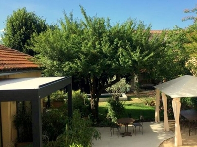 Vente maison 10 pièces 254 m² Vaison-la-Romaine (84110)