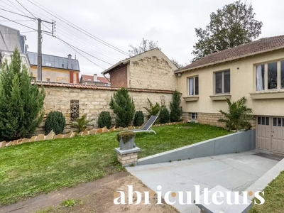 Vente maison 4 pièces 290 m² Chatou (78400)