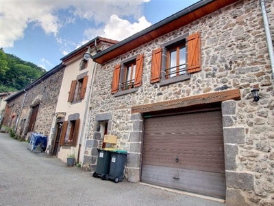 Maison Chanat La Mouteyre - 3 pièces 66 m²