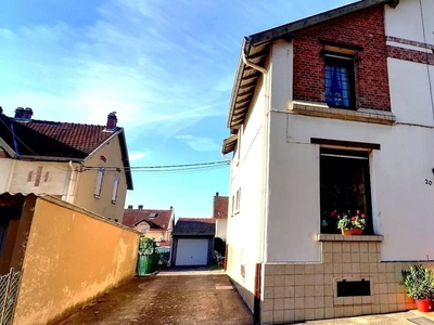 Vente maison 5 pièces 93 m² Petite-Rosselle (57540)