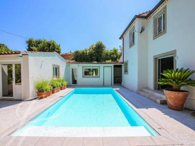 5 room luxury Villa for sale in Antibes, France