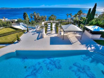 Villa de luxe de 13 pièces en vente Cannes, Provence-Alpes-Côte d'Azur