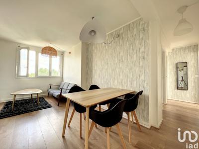 Appartement 4 pièces de 64 m² à Aubervilliers (93300)