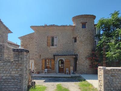 Le Nargalet, gîte provençal au milieu des lavandes, entre les gorges du Verdon et Luberon (Valensole, Provence)
