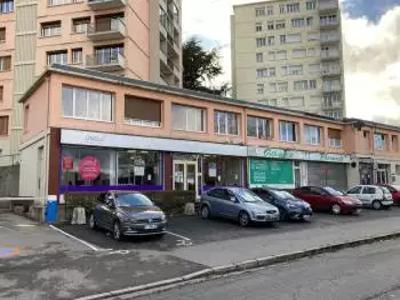 Local commercial en vente de 207 m² à Saint-Étienne - 42000