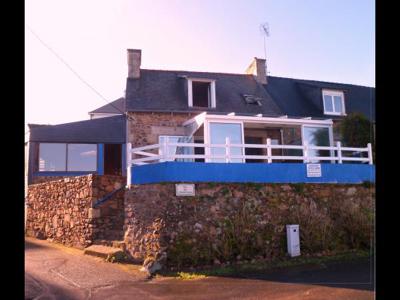 Maison de pêcheur, devant la mer, avec 3 chambres (Ploubazlanec, Loguivy-de-la-Mer, en Côtes d'Armor)
