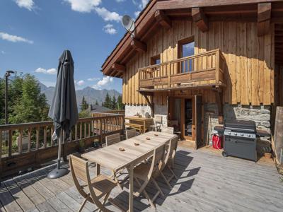 Maison de luxe de 7 pièces en vente à Bourg-Saint-Maurice, France