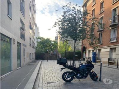 Parking moto – 45€mois - Métro Michel BizotCharenton