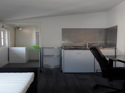 Location appartement 1 pièce 12 m²