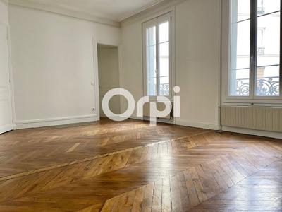 Location appartement 2 pièces 55 m²