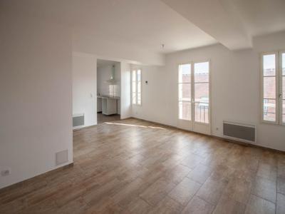 Location appartement 3 pièces 79.32 m²