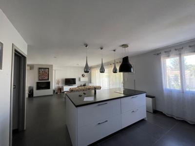 Vente maison 4 pièces 108 m² Bellegarde (30127)