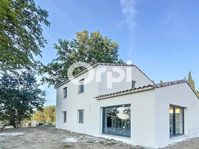 Vente maison 5 pièces 140 m² Peyrolles-en-Provence (13860)