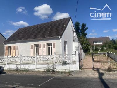 Vente maison 5 pièces 82 m² Dompierre-sur-Besbre (03290)