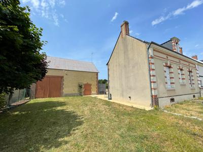 Vente maison 5 pièces 97 m² Bessé-sur-Braye (72310)