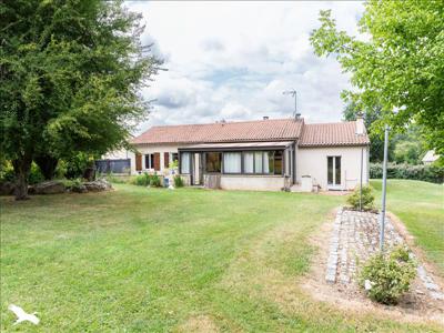 Vente maison 6 pièces 124 m² Saint-Médard-d'Excideuil (24160)