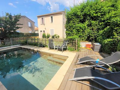 Vente maison 6 pièces 153 m² Nîmes (30000)