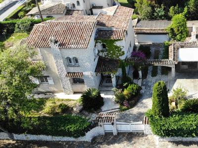 Vente maison 7 pièces 215 m² Antibes (06600)