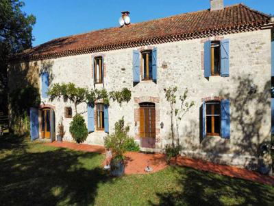 A vendre proche de Riguepeu, Gers: Magnifique maison gasconne en pierre, 6 chambres, pisci