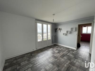 Appartement 2 pièces de 37 m² à Saint-Jacques-de-la-Lande (35136)