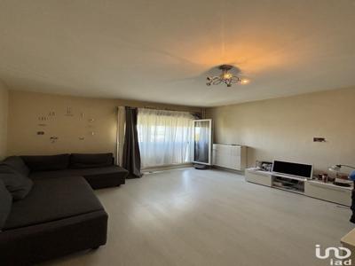 Appartement 3 pièces de 70 m² à Clermont-Ferrand (63100)