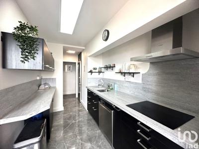 Appartement 4 pièces de 78 m² à Corbeil-Essonnes (91100)