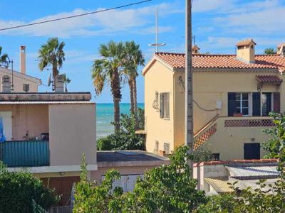 Appartement Six Fours Les Plages 5 pièces