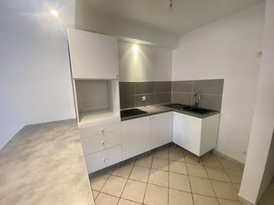 Location appartement 1 pièce 23.97 m²