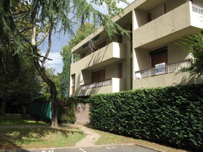 Appartement dans résidence proche du centre ville de Pau