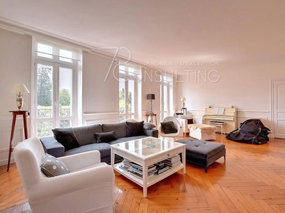 6 room luxury Apartment for sale in Toulouse, France