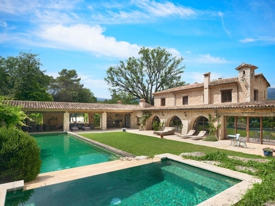 Maison de luxe de 14 pièces en vente Roquefort-les-Pins, Provence-Alpes-Côte d'Azur