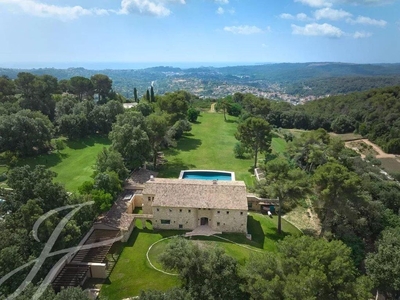 Maison de luxe de 6 chambres en vente à Saint-Paul, Provence-Alpes-Côte d'Azur