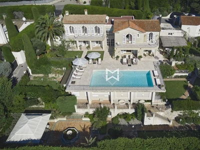 Maison de luxe de 7 pièces en vente à Mougins, Provence-Alpes-Côte d'Azur