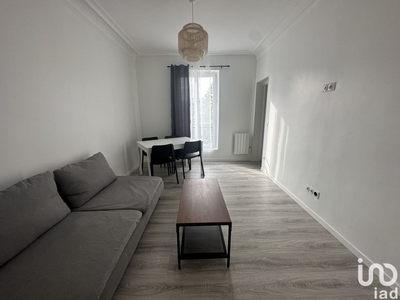 Appartement 3 pièces de 40 m² à Saint-Denis (93200)