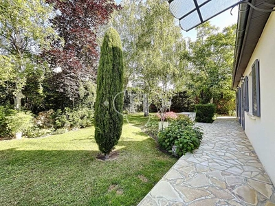 Chatou - Belle maison 5 pièces de 130 m² avec jardin