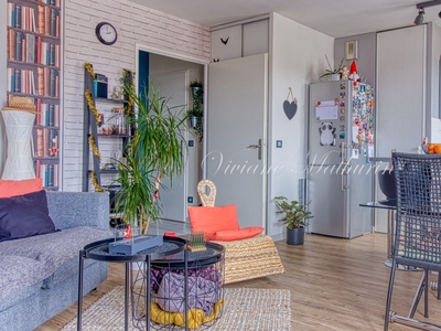 Appartement 1 pièce de 35 m² à Le Plessis-Bouchard (95130)