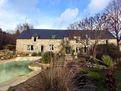 10 room luxury House for sale in Lorient, Brittany