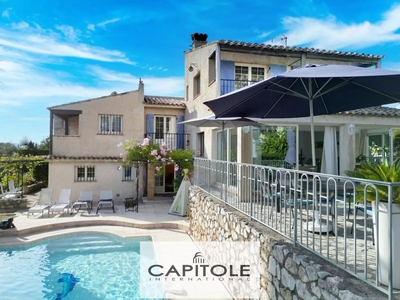 Villa de luxe de 10 pièces en vente Antibes, Provence-Alpes-Côte d'Azur
