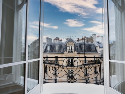7 room luxury Flat for sale in Champs-Elysées, Madeleine, Triangle d’or, Paris, Île-de-France