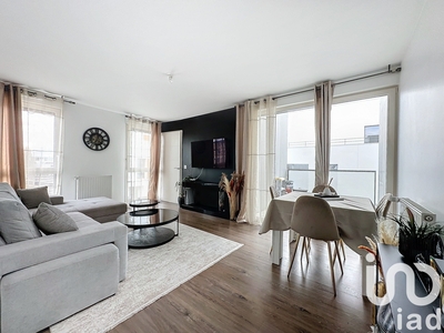 Appartement 3 pièces de 69 m² à Aubervilliers (93300)