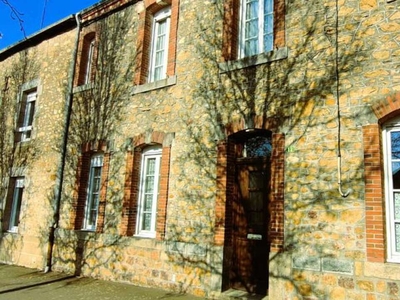 Vente maison 4 pièces 110 m² Martigné-sur-Mayenne (53470)