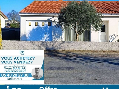 Vente maison 4 pièces 70 m² L'Herbergement (85260)