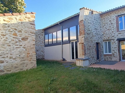 Vente maison 5 pièces 122 m² Blanzac (87300)