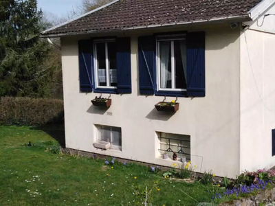 Vente maison 5 pièces 85 m² Saint-Sauveur-en-Puisaye (89520)