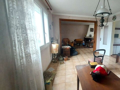 Vente maison 6 pièces 130 m² Ruelle-sur-Touvre (16600)