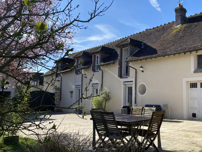 Vente maison 6 pièces 246 m² Saint-Fargeau-Ponthierry (77310)