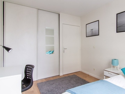 Chambre agréable et confortable - 13m² - RU2