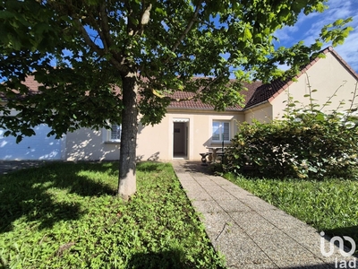 Maison 5 pièces de 115 m² à Cuy (89140)