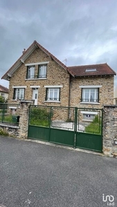 Maison 6 pièces de 150 m² à Saint-Fargeau-Ponthierry (77310)